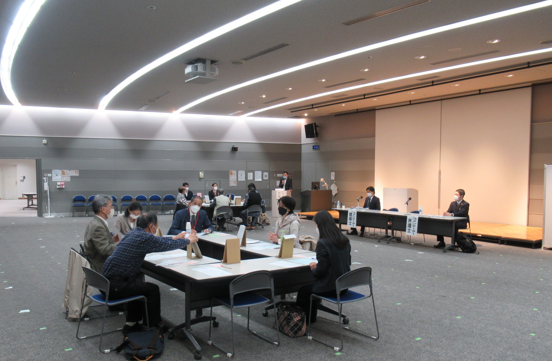 令和４年度「マンション管理　ナイトトーク」報告　　　　　◆平日夜間の情報交換会◆